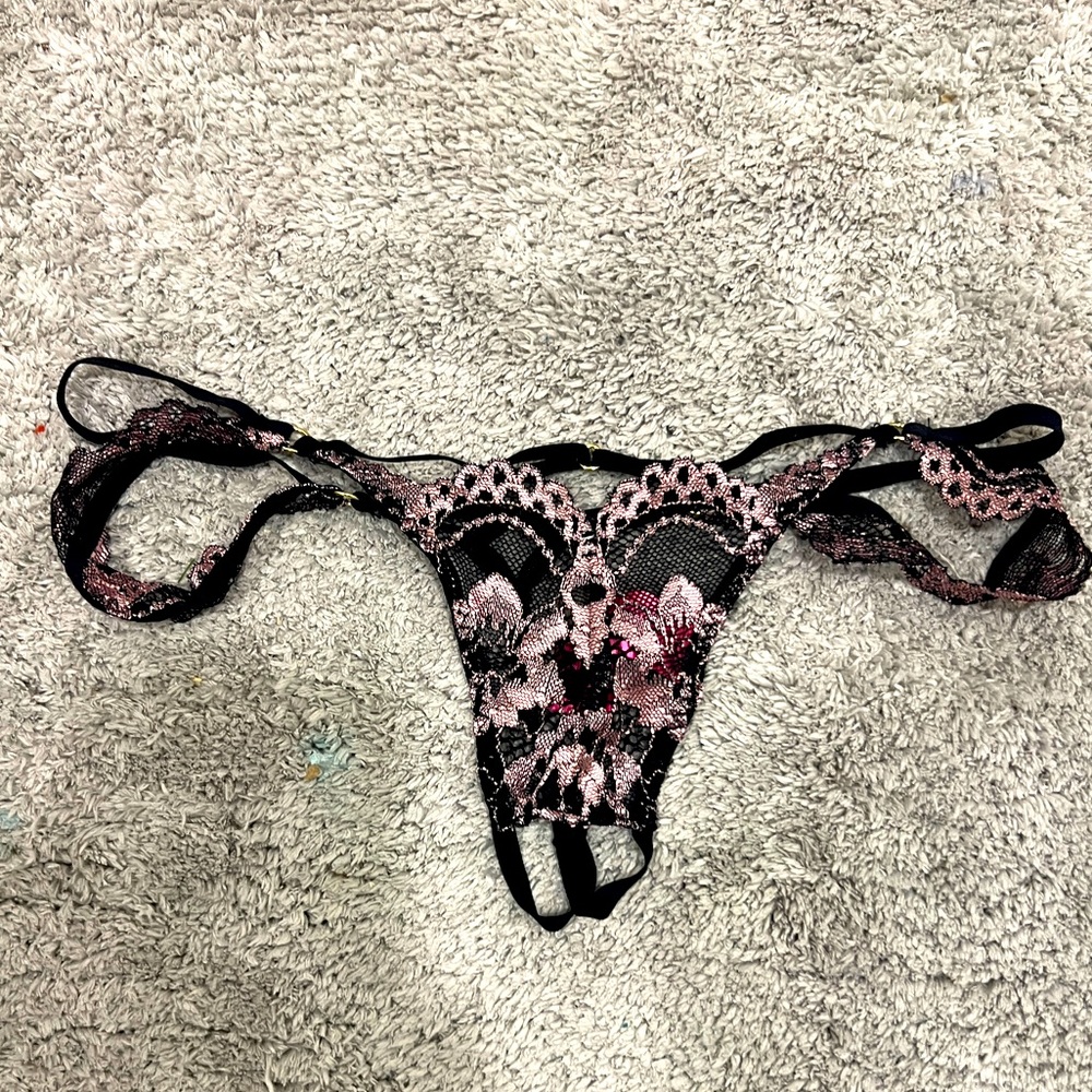 Small La Senza Thong